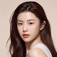 Go Yoon Jung