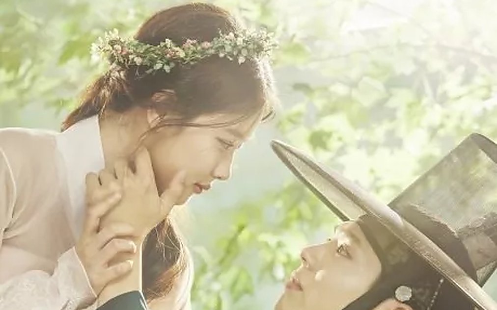 Love in the Moonlight