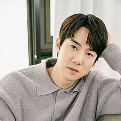 Yoo Yeon Seok